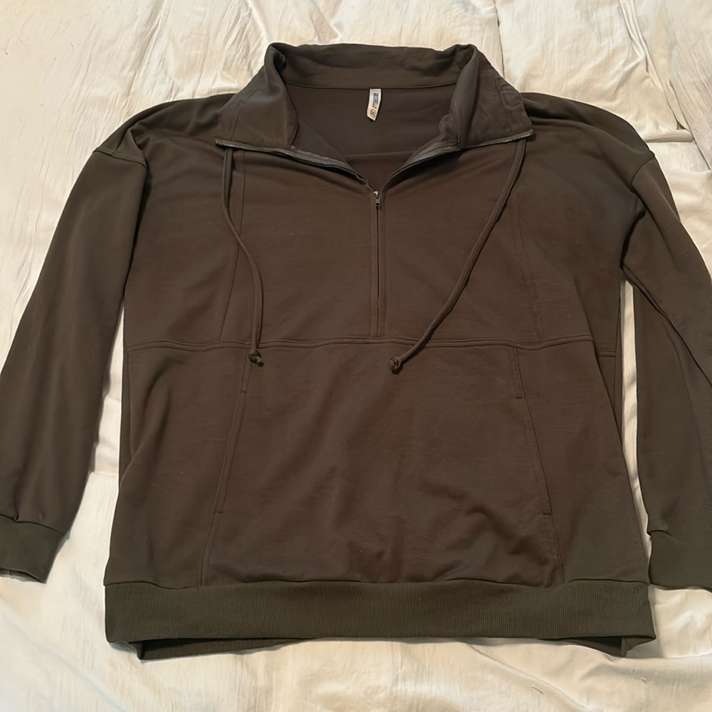 Plus Size Green Sweatshirt